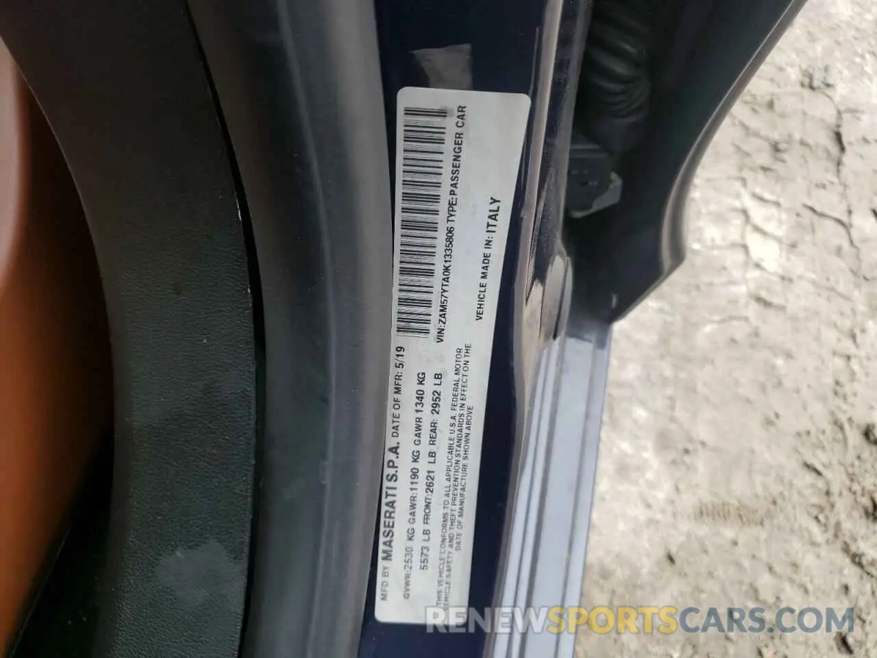 12 Photograph of a damaged car ZAM57YTA0K1335806 MASERATI ALL MODELS 2019