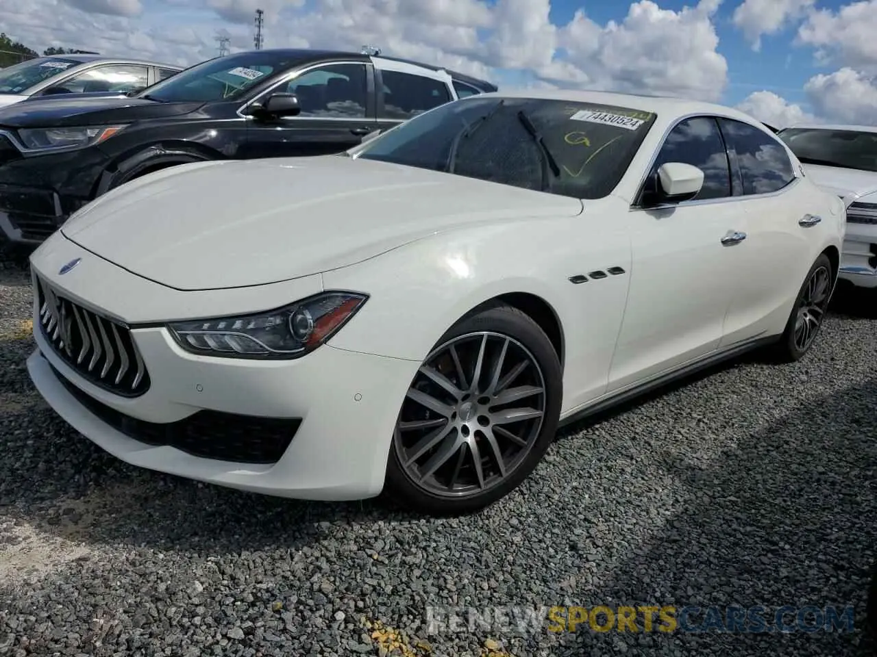 1 Photograph of a damaged car ZAM57YTAXK1338440 MASERATI ALL MODELS 2019