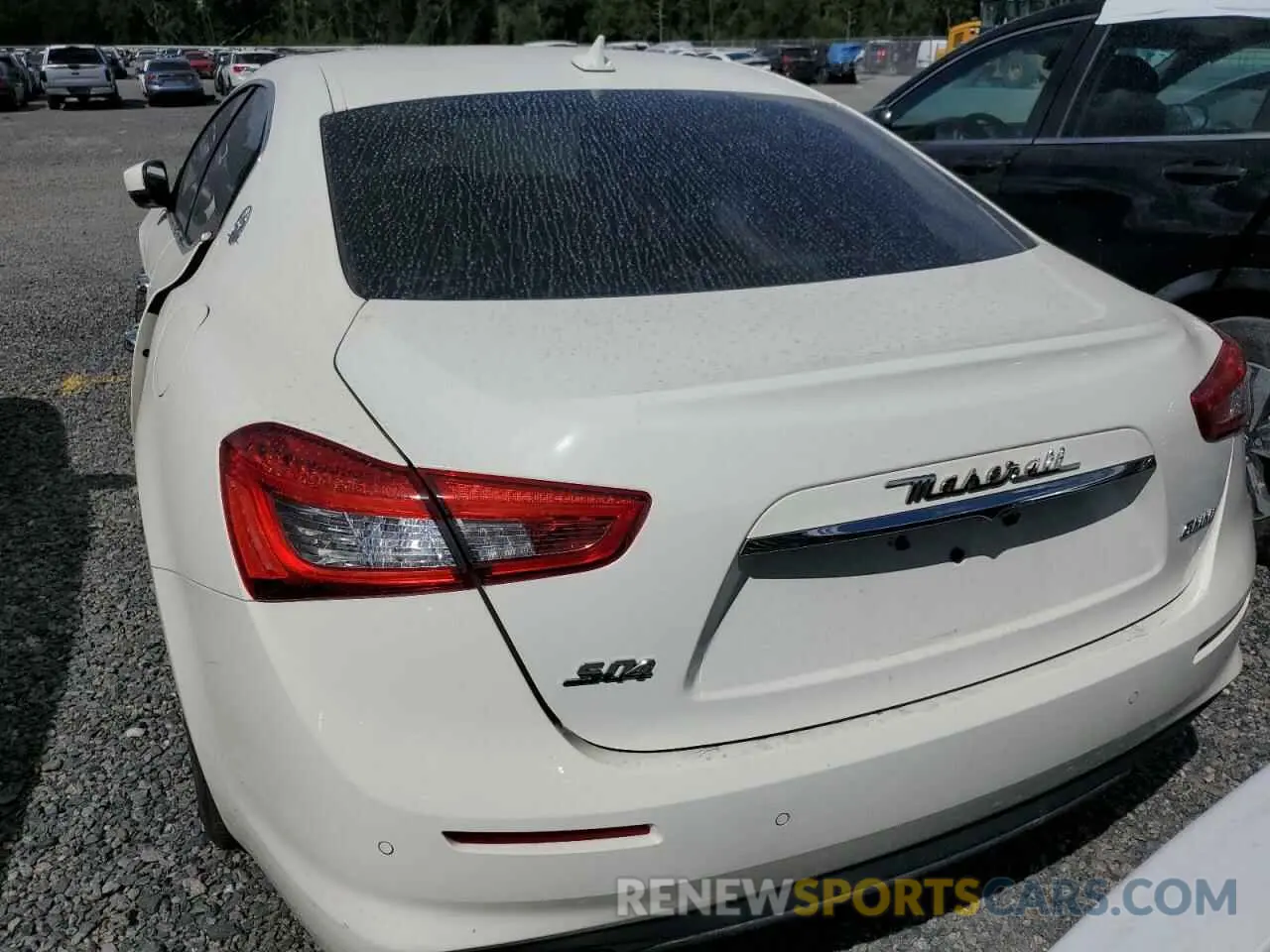 6 Photograph of a damaged car ZAM57YTAXK1338440 MASERATI ALL MODELS 2019