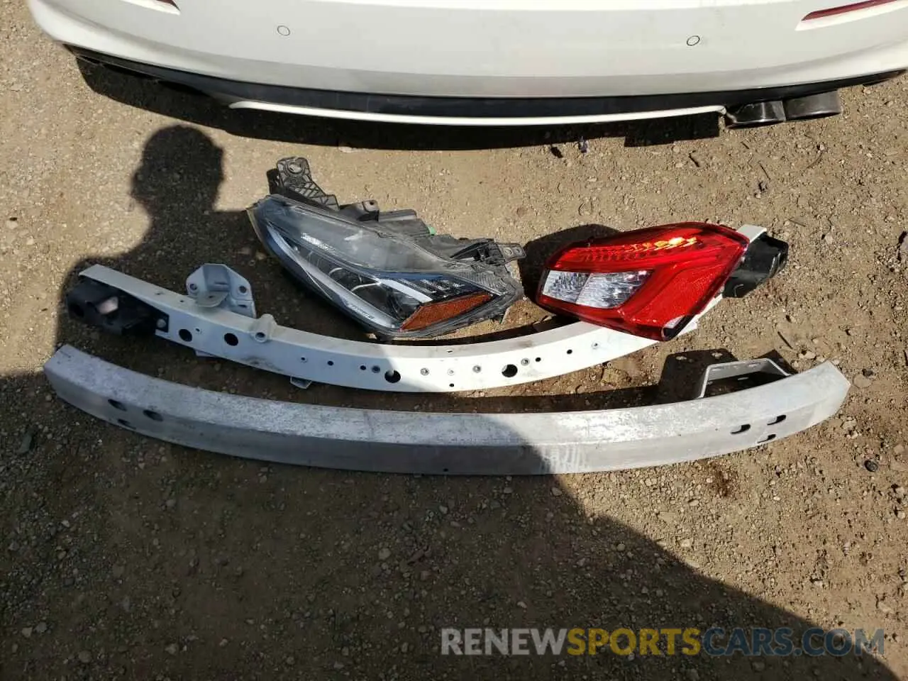 12 Photograph of a damaged car ZAM57YTL4K1312711 MASERATI ALL MODELS 2019