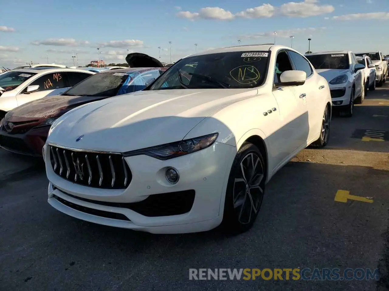 2 Photograph of a damaged car ZN661XUA1KX328037 MASERATI ALL MODELS 2019