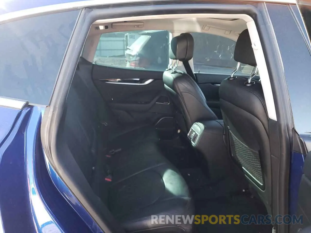 11 Photograph of a damaged car ZN661XUA3KX338973 MASERATI ALL MODELS 2019