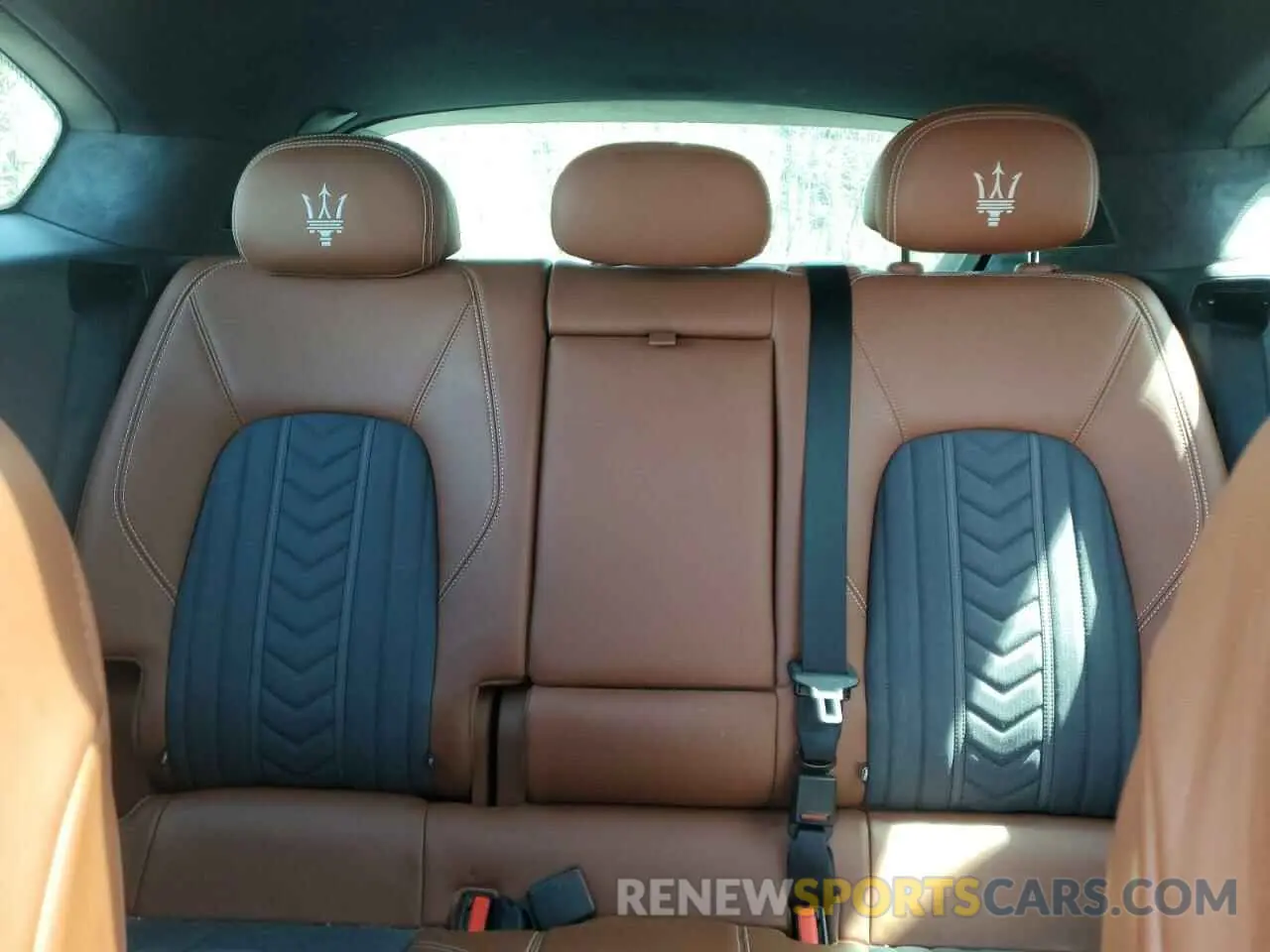 10 Photograph of a damaged car ZN661XUL3KX316909 MASERATI ALL MODELS 2019