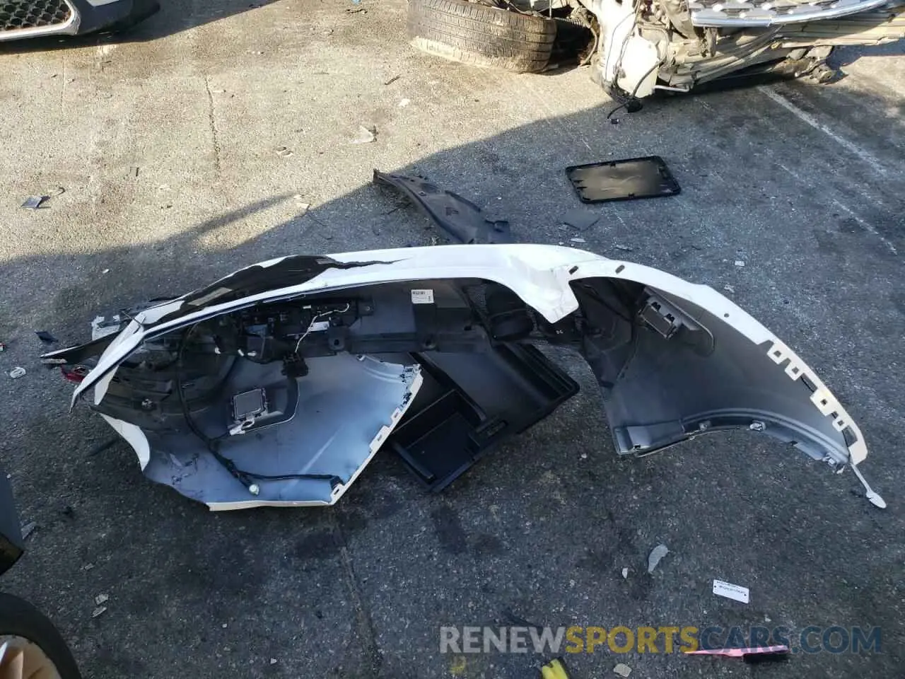 13 Photograph of a damaged car ZN661XUS9KX328117 MASERATI ALL MODELS 2019