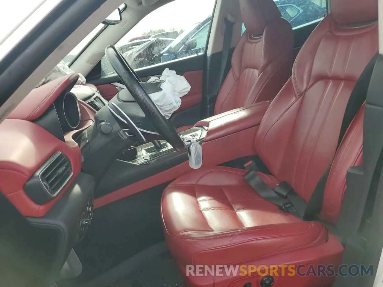 7 Photograph of a damaged car ZN661YUS6KX316657 MASERATI ALL MODELS 2019