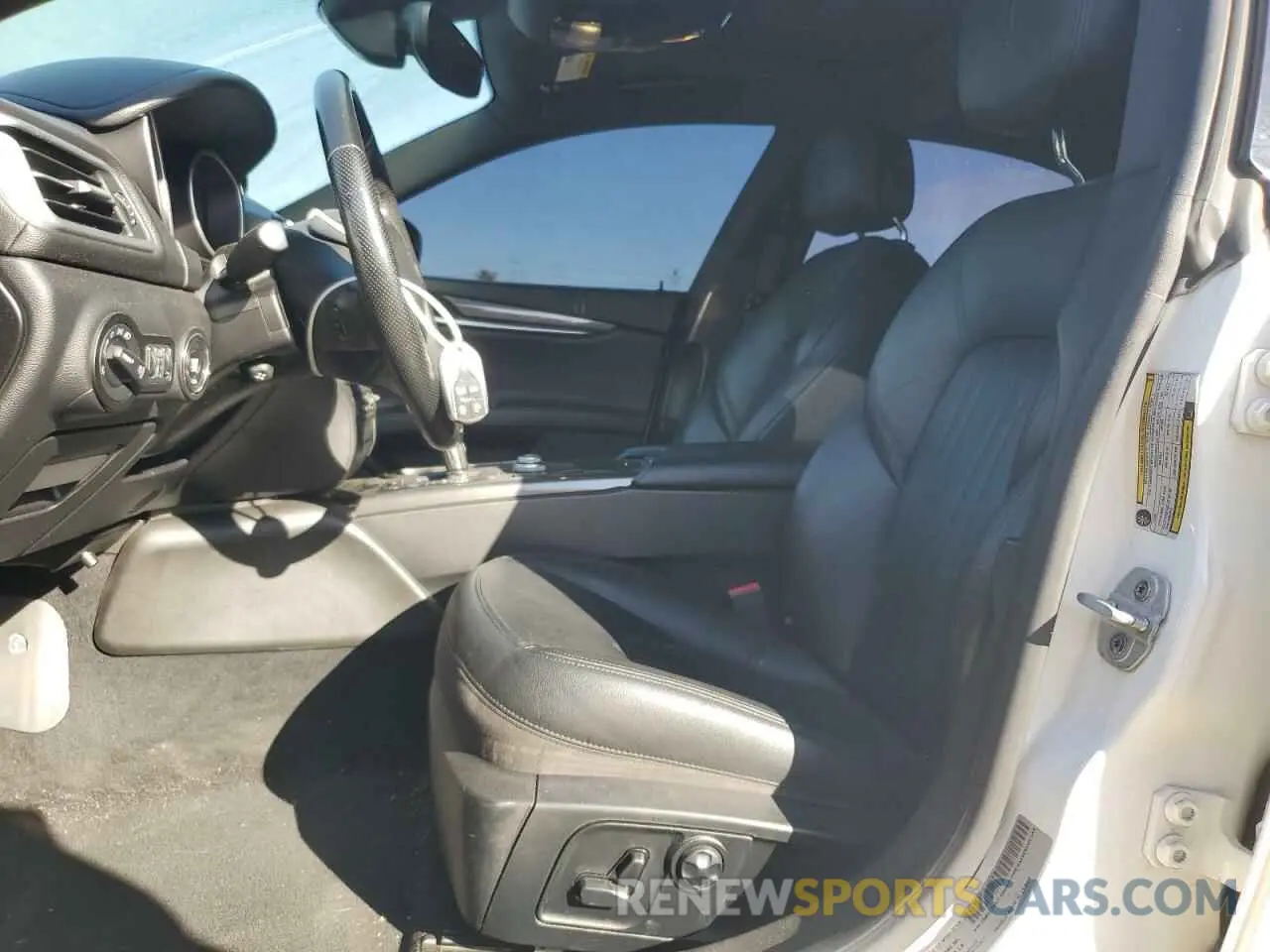 7 Photograph of a damaged car ZAM57XSA1L1344477 MASERATI ALL MODELS 2020