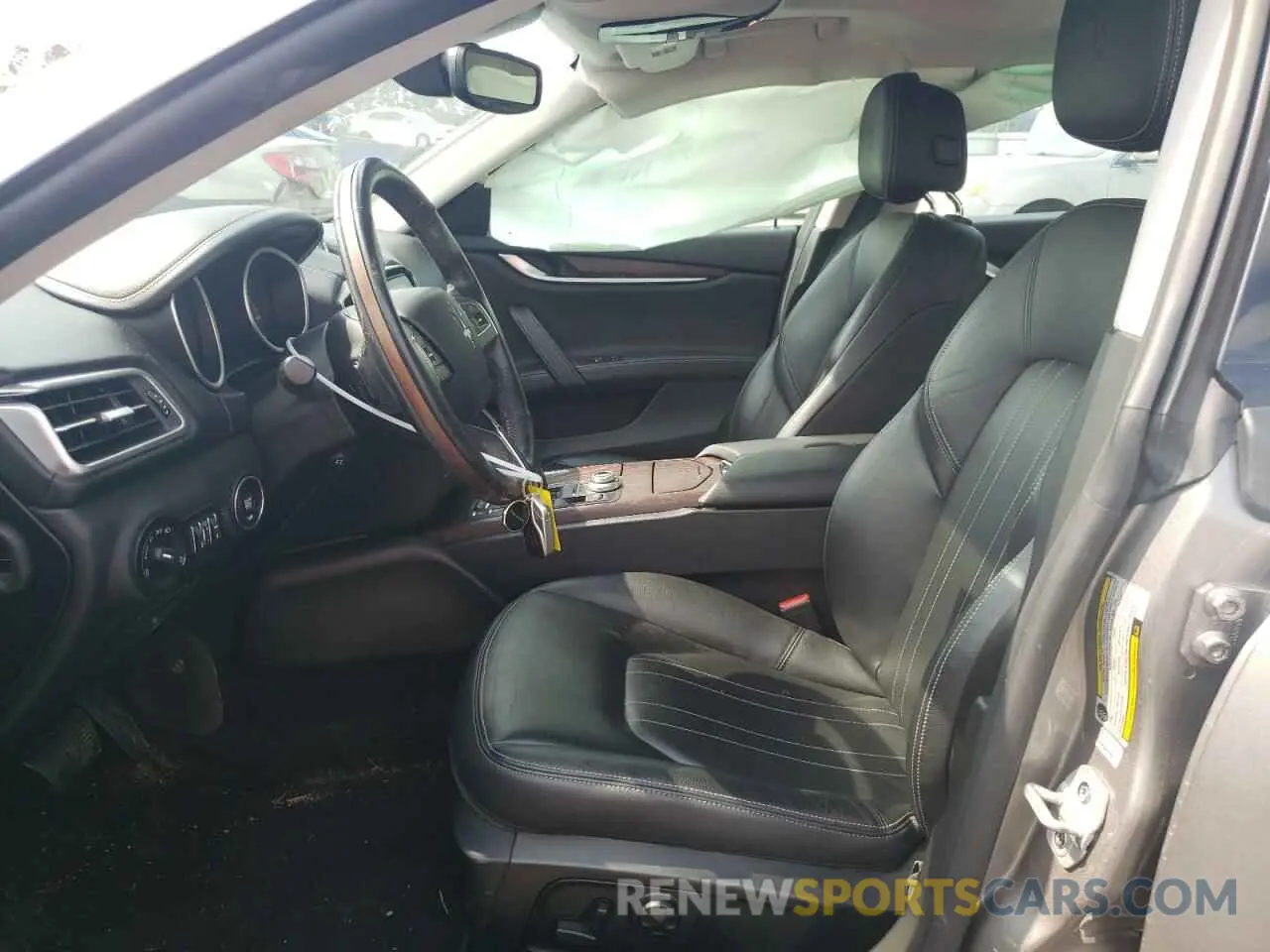 7 Photograph of a damaged car ZAM57YSA0L1341379 MASERATI ALL MODELS 2020