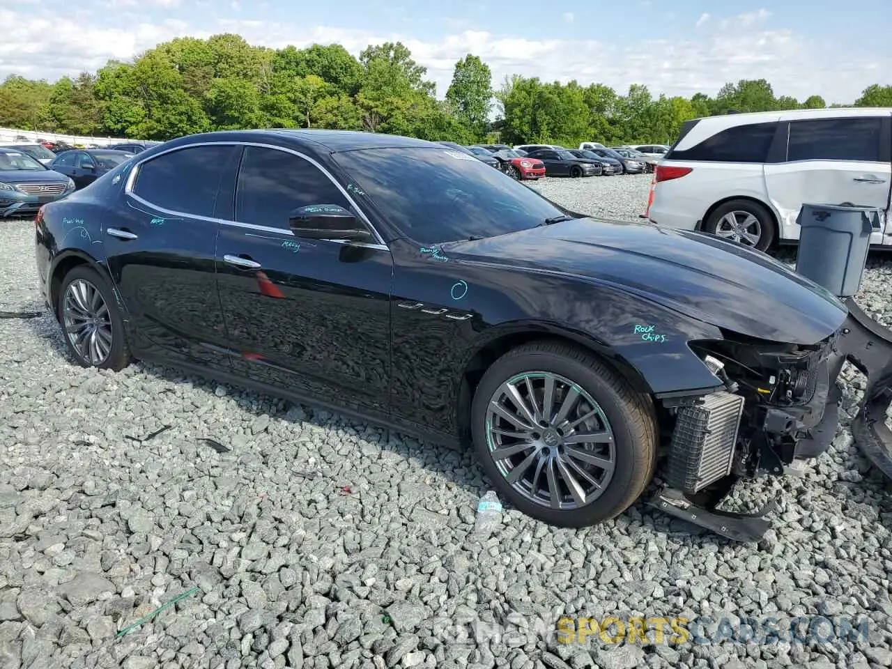 4 Photograph of a damaged car ZAM57YTA7L1344357 MASERATI ALL MODELS 2020