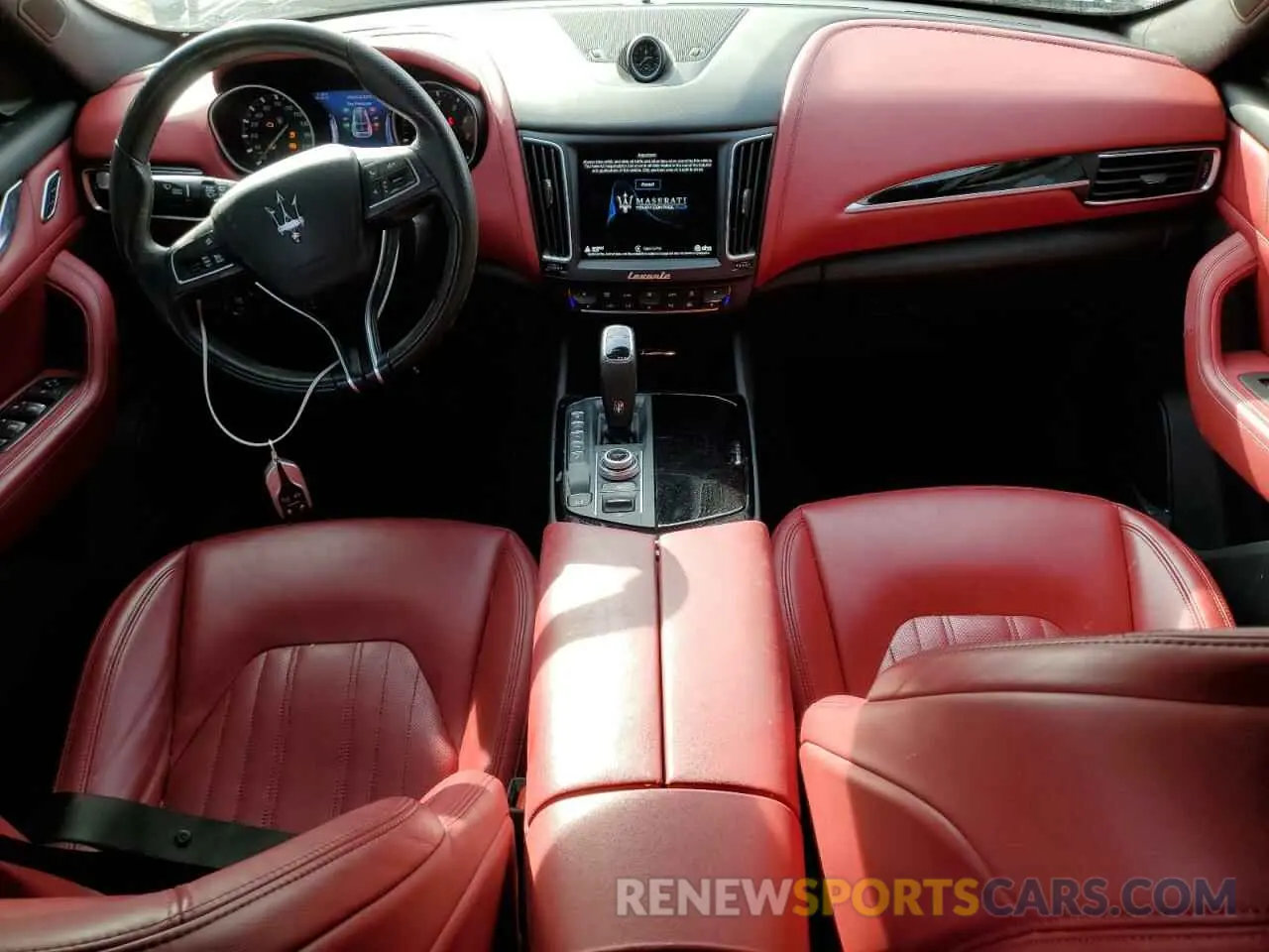 8 Photograph of a damaged car ZN661XUA2LX355524 MASERATI ALL MODELS 2020