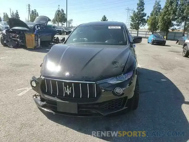 12 Photograph of a damaged car ZN661YUA4LX344675 MASERATI ALL MODELS 2020