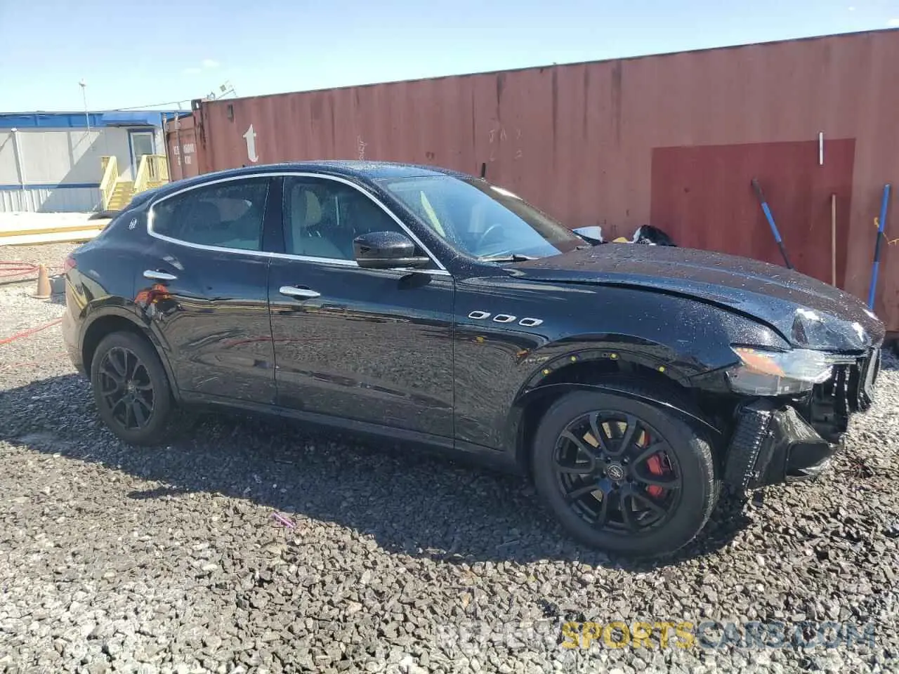 4 Photograph of a damaged car ZN661YUA5LX344930 MASERATI ALL MODELS 2020