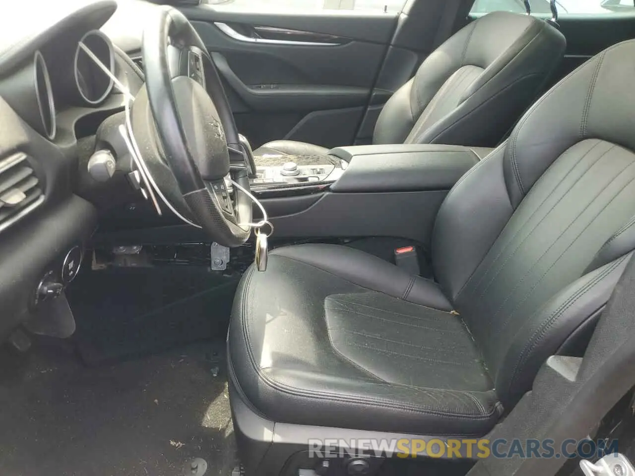 7 Photograph of a damaged car ZN661YUA6LX344645 MASERATI ALL MODELS 2020