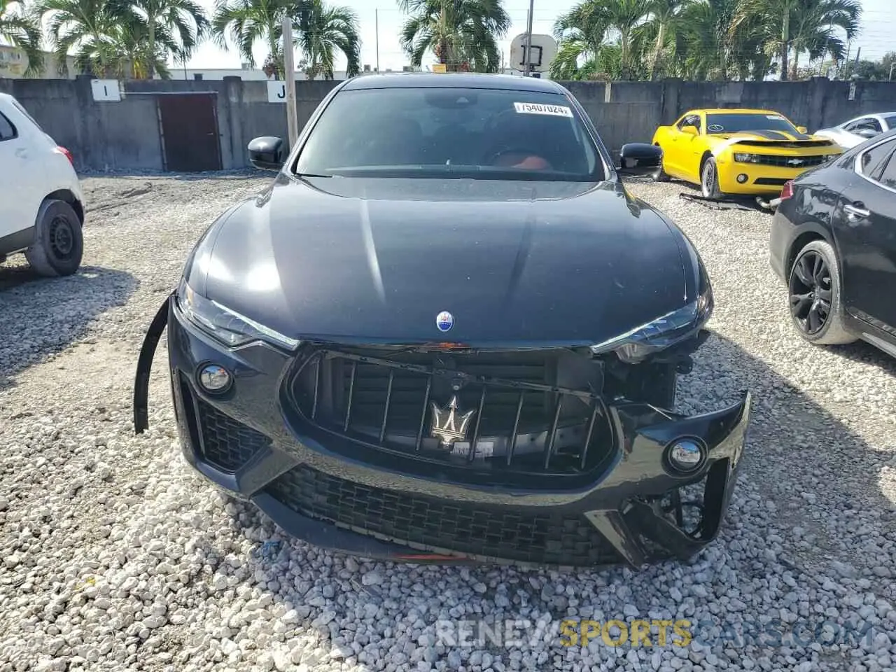 5 Photograph of a damaged car ZN661YUS1LX356050 MASERATI ALL MODELS 2020