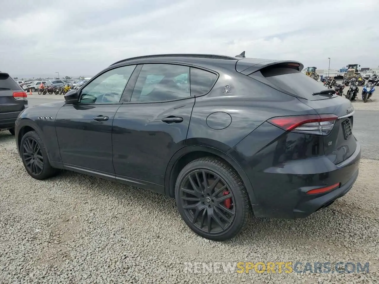 2 Photograph of a damaged car ZN661XUA5MX357852 MASERATI ALL MODELS 2021