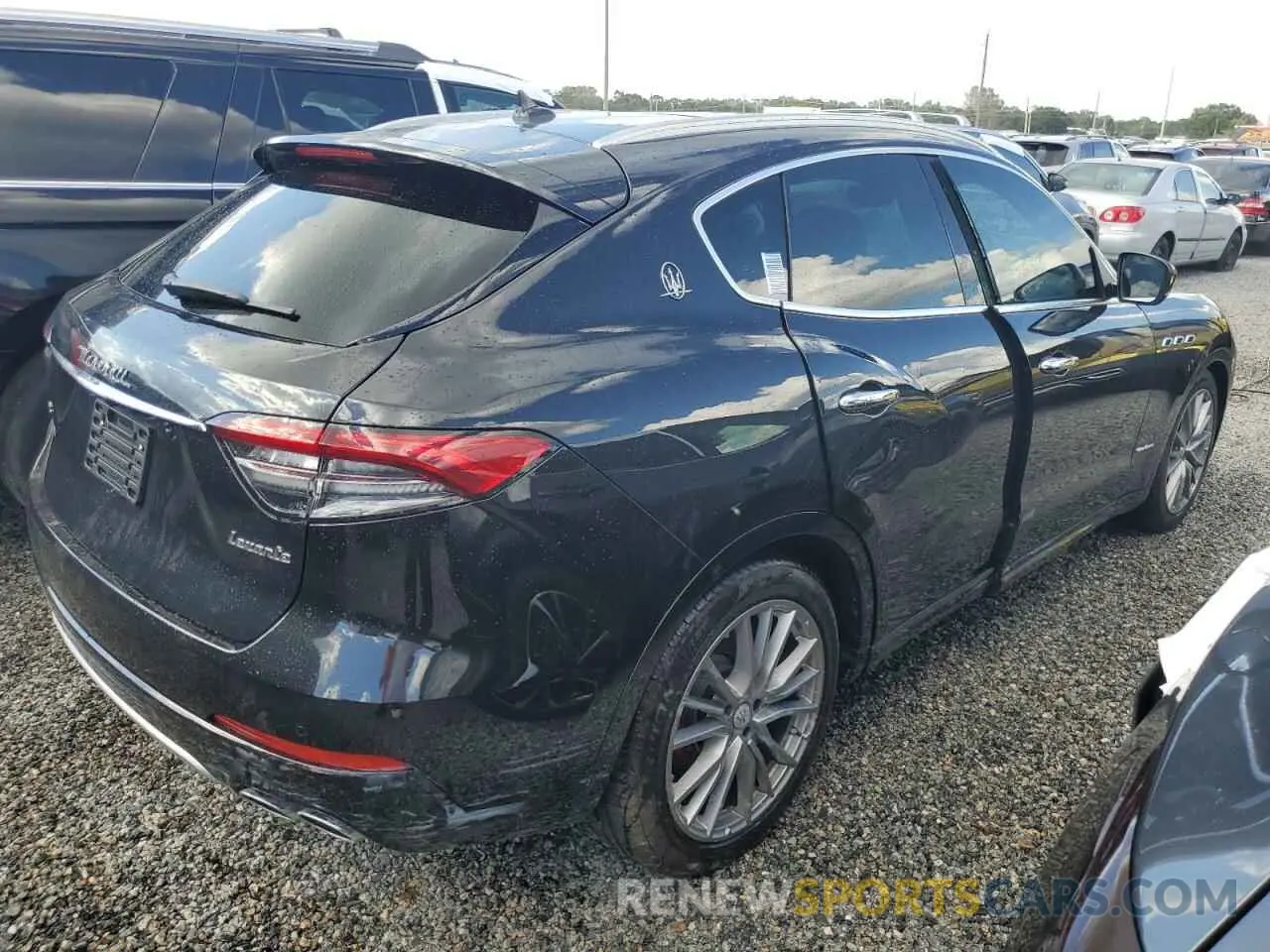 3 Photograph of a damaged car ZN661XUL9MX372940 MASERATI ALL MODELS 2021