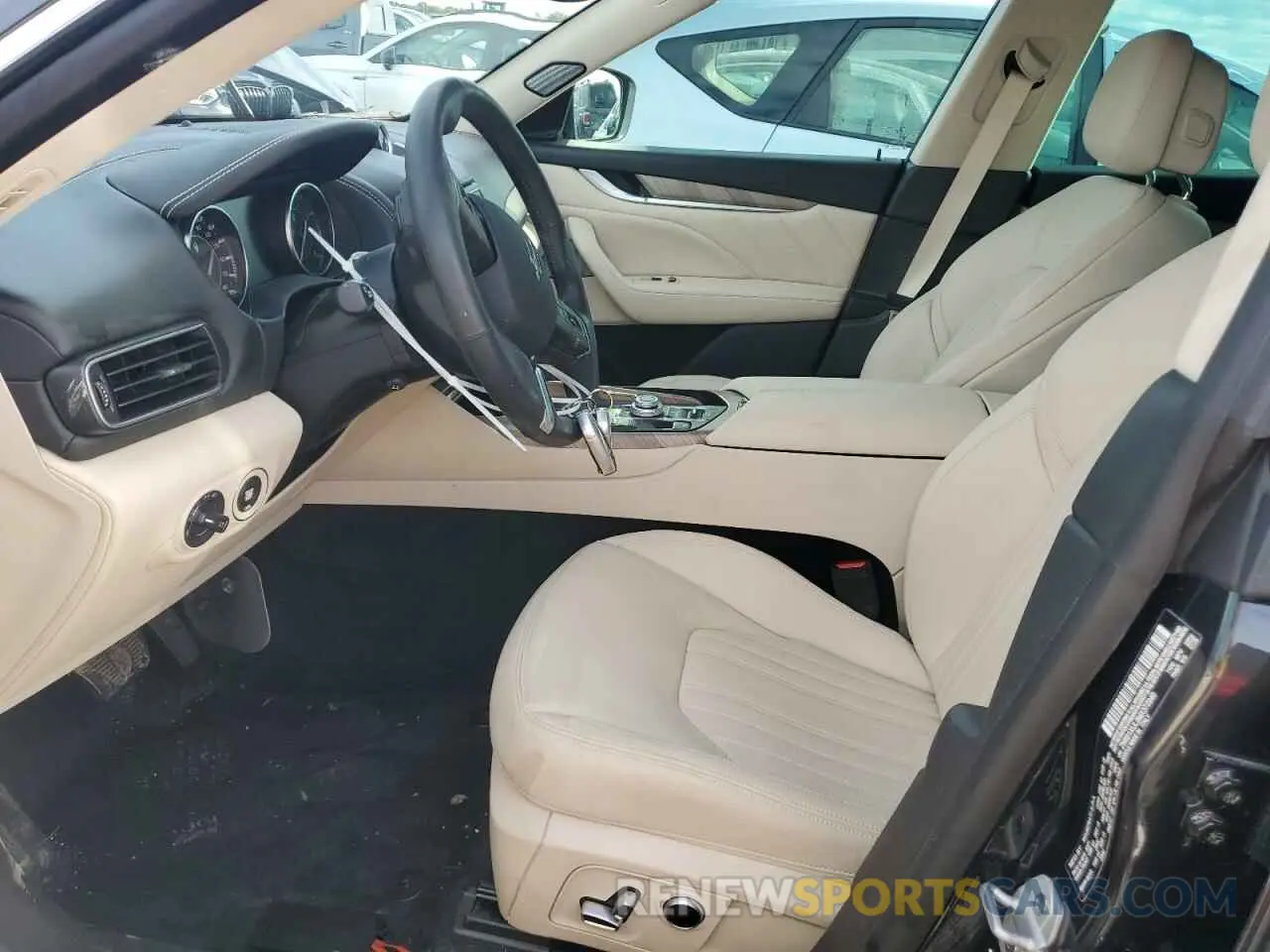 7 Photograph of a damaged car ZN661XUL9MX372940 MASERATI ALL MODELS 2021