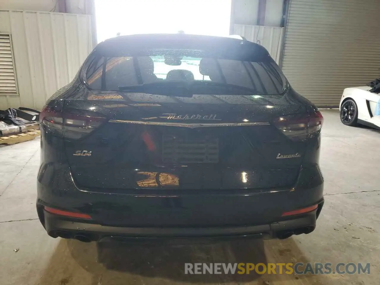 6 Photograph of a damaged car ZN661YUAXMX357898 MASERATI ALL MODELS 2021