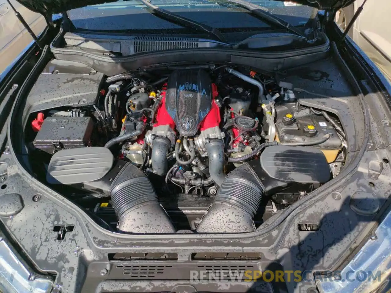 12 Photograph of a damaged car ZN661ZUA2MX369825 MASERATI ALL MODELS 2021