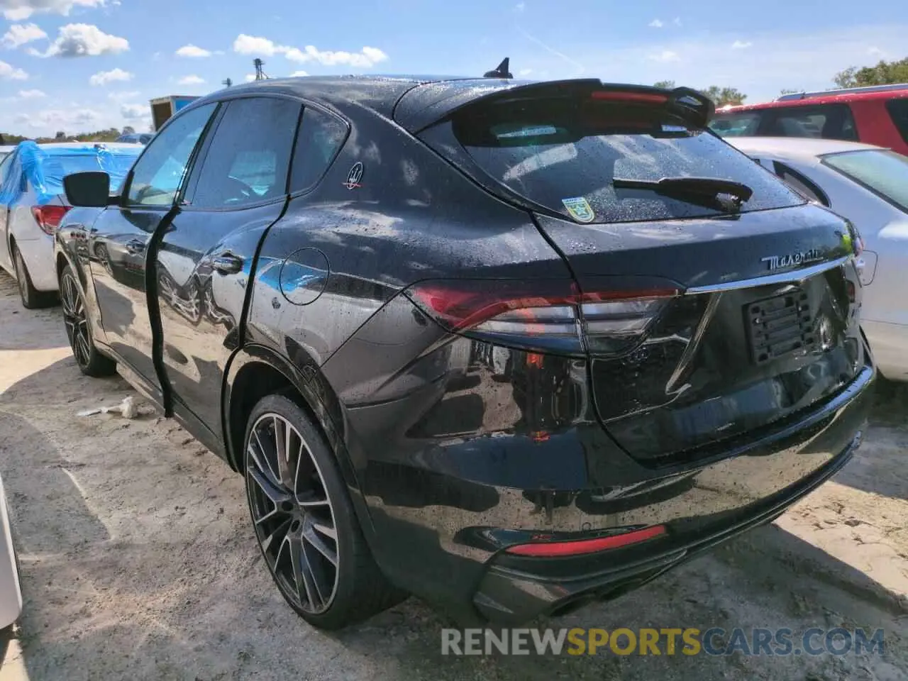 2 Photograph of a damaged car ZN661ZUA2MX369825 MASERATI ALL MODELS 2021