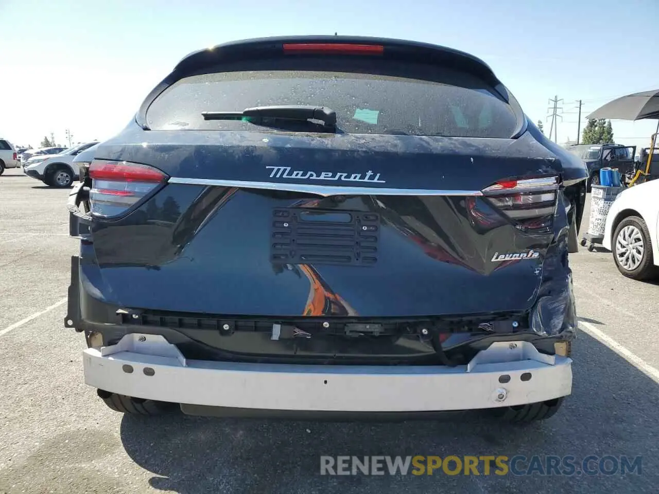 6 Photograph of a damaged car ZN661XUA0PX419680 MASERATI ALL MODELS 2023