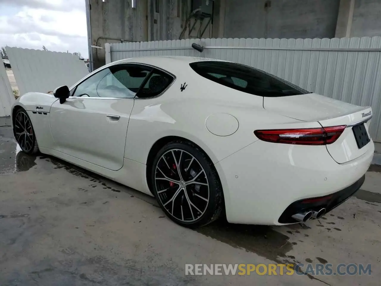 2 Photograph of a damaged car ZAMBMVBB6RX435887 MASERATI ALL MODELS 2024