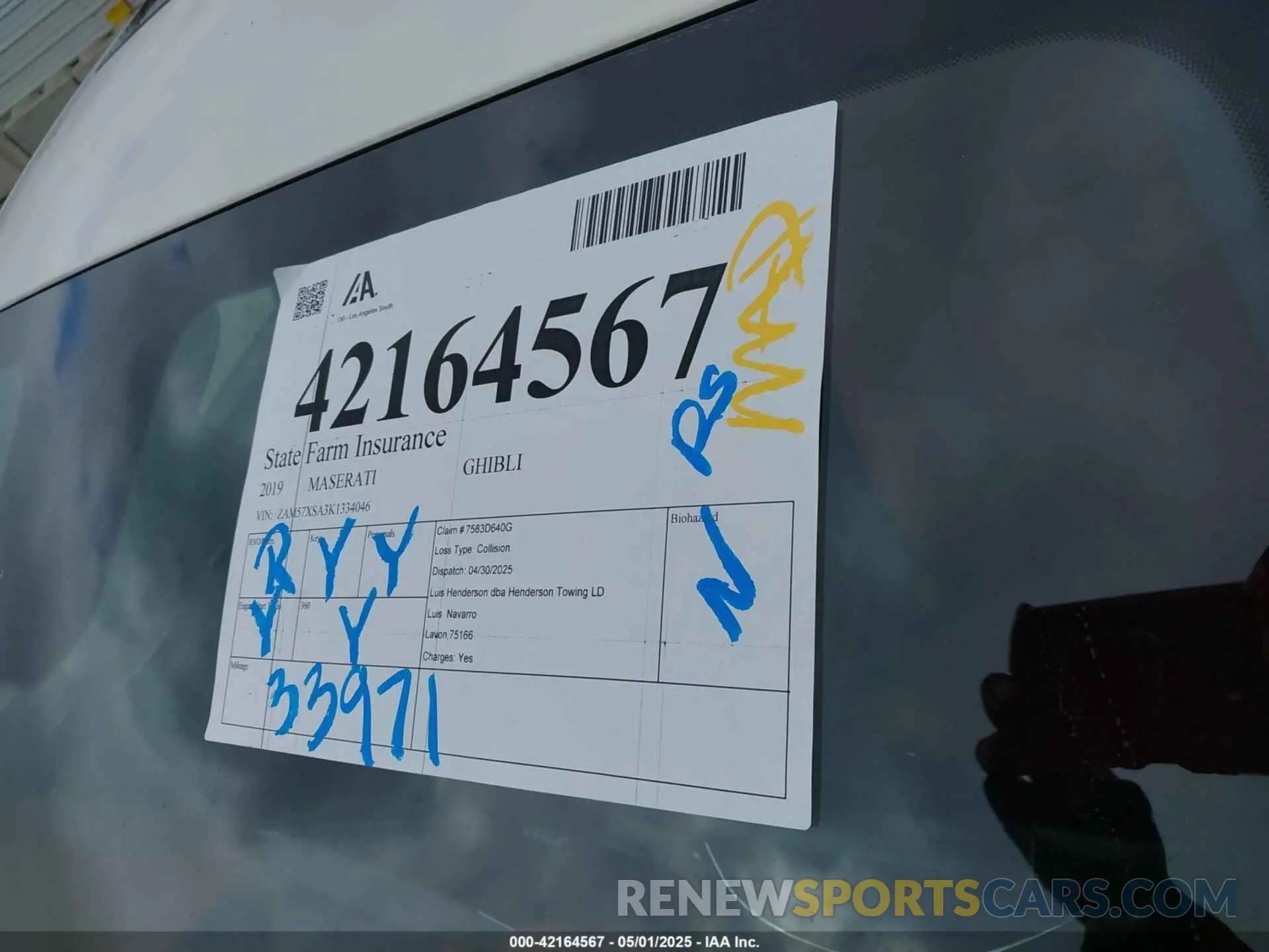 18 Photograph of a damaged car ZAM57XSA3K1334046 MASERATI GHIBLI 2019
