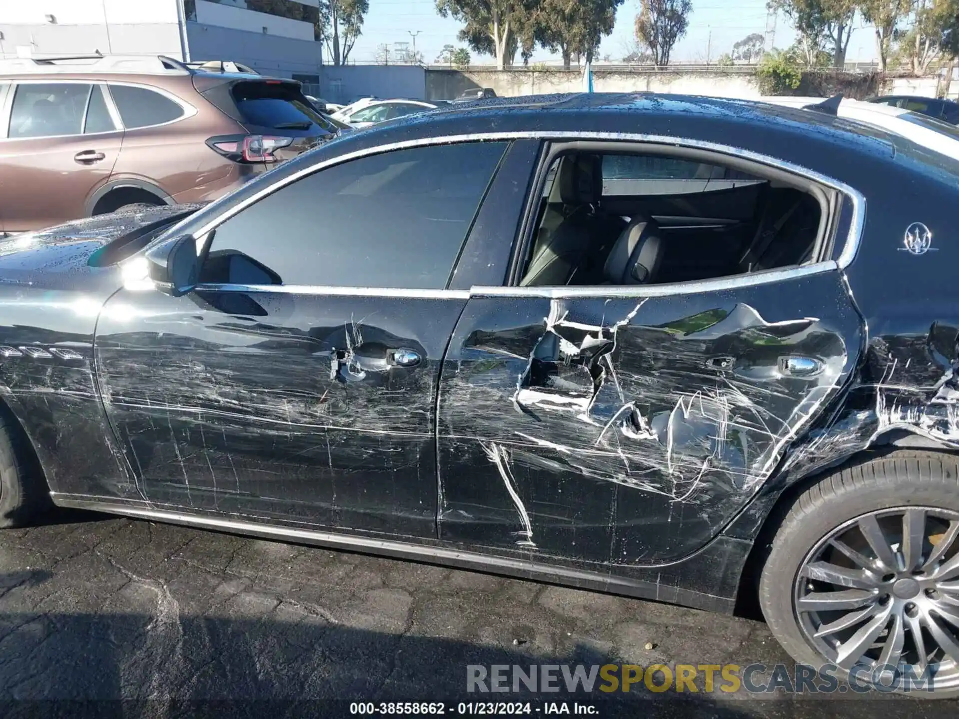 15 Photograph of a damaged car ZAM57XSA9K1329496 MASERATI GHIBLI 2019