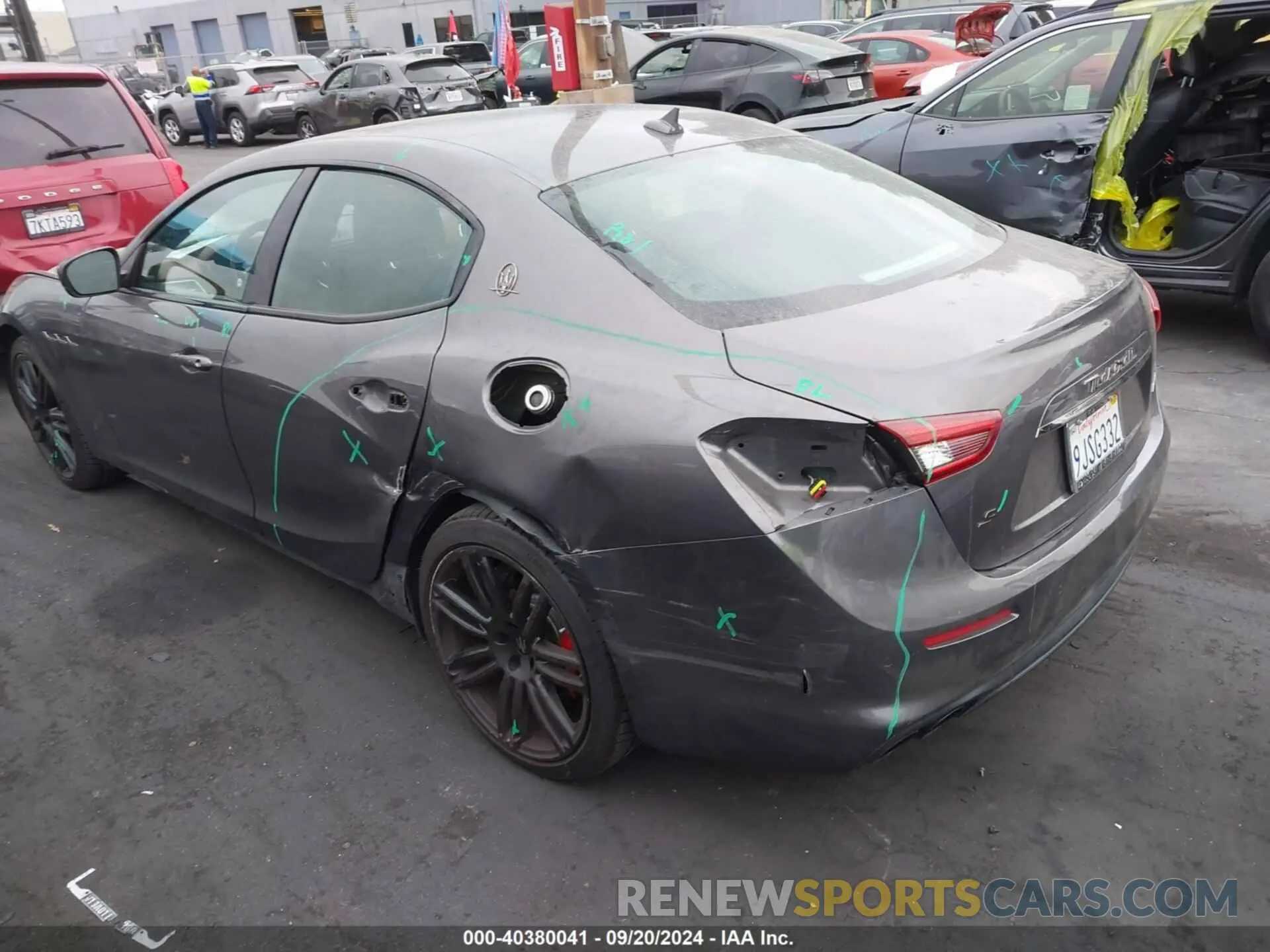 3 Photograph of a damaged car ZAM57YSAXK1334096 MASERATI GHIBLI 2019