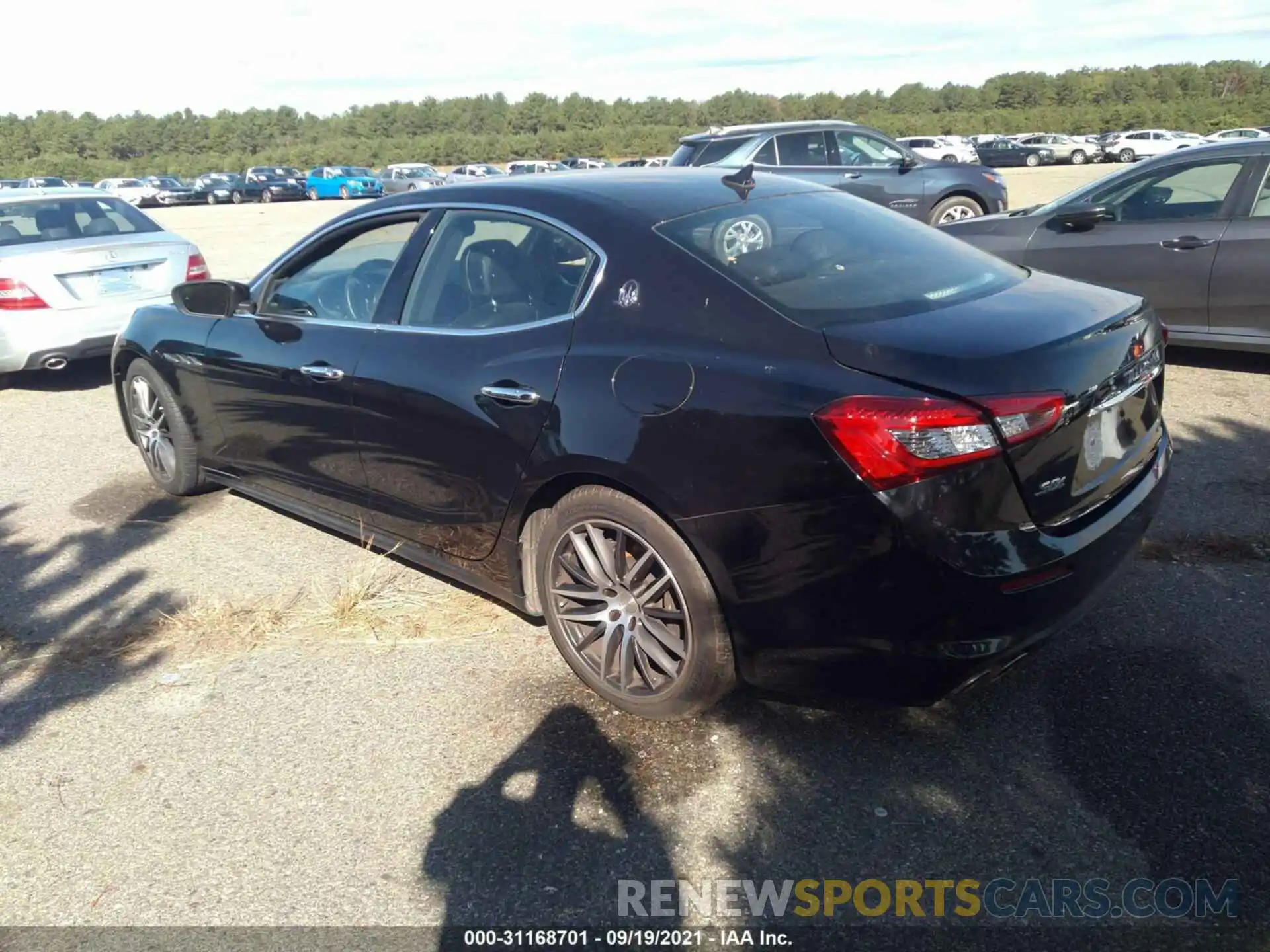 3 Photograph of a damaged car ZAM57YTA0K1339578 MASERATI GHIBLI 2019