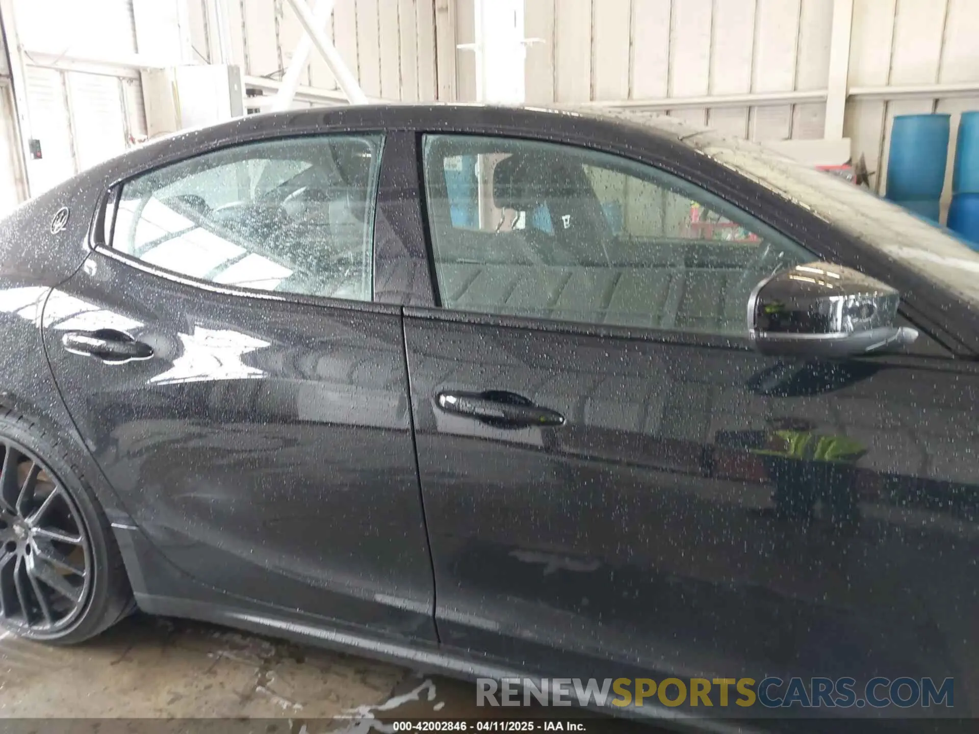 13 Photograph of a damaged car ZAM57YTA2K1311183 MASERATI GHIBLI 2019