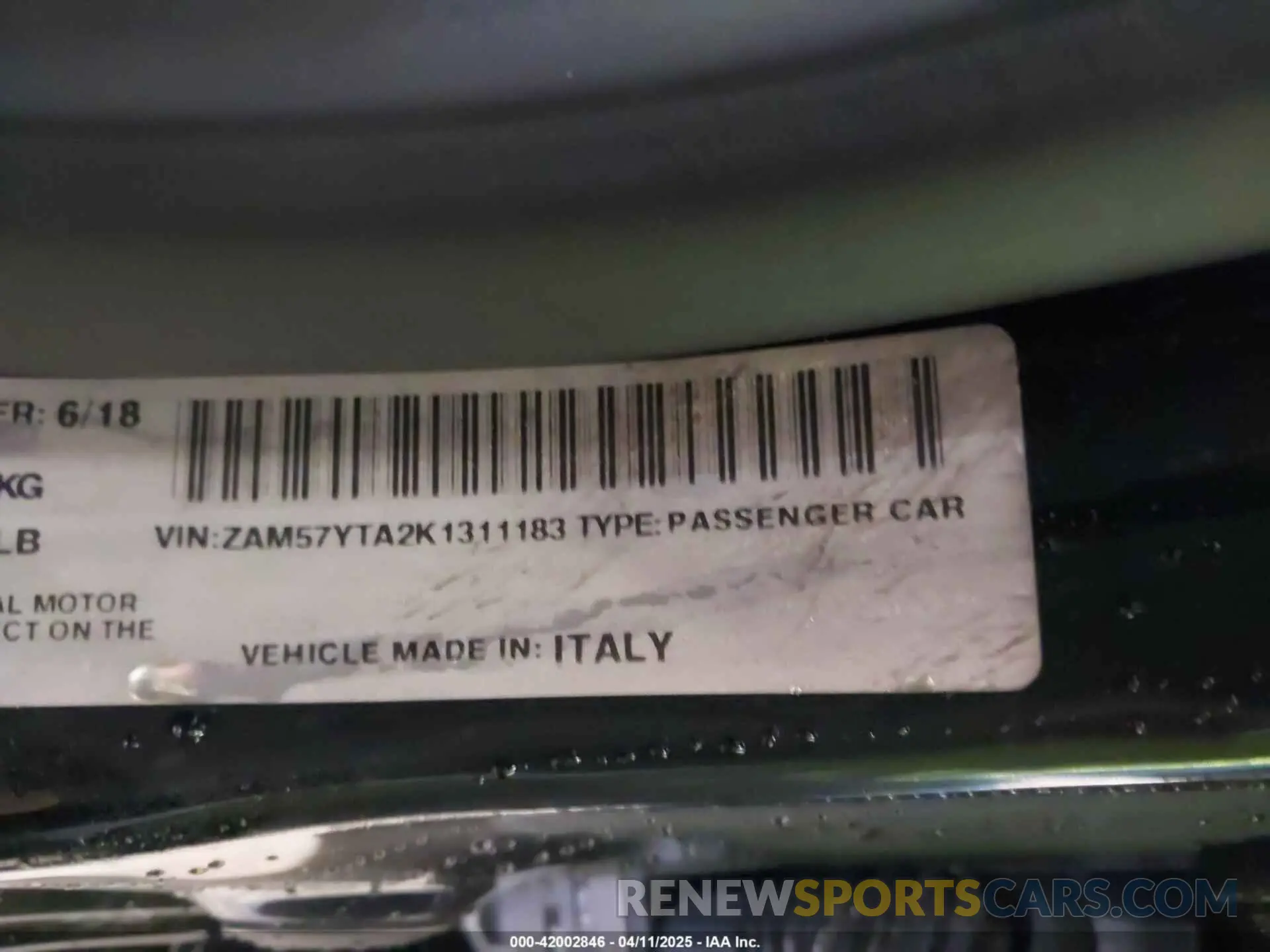 9 Photograph of a damaged car ZAM57YTA2K1311183 MASERATI GHIBLI 2019