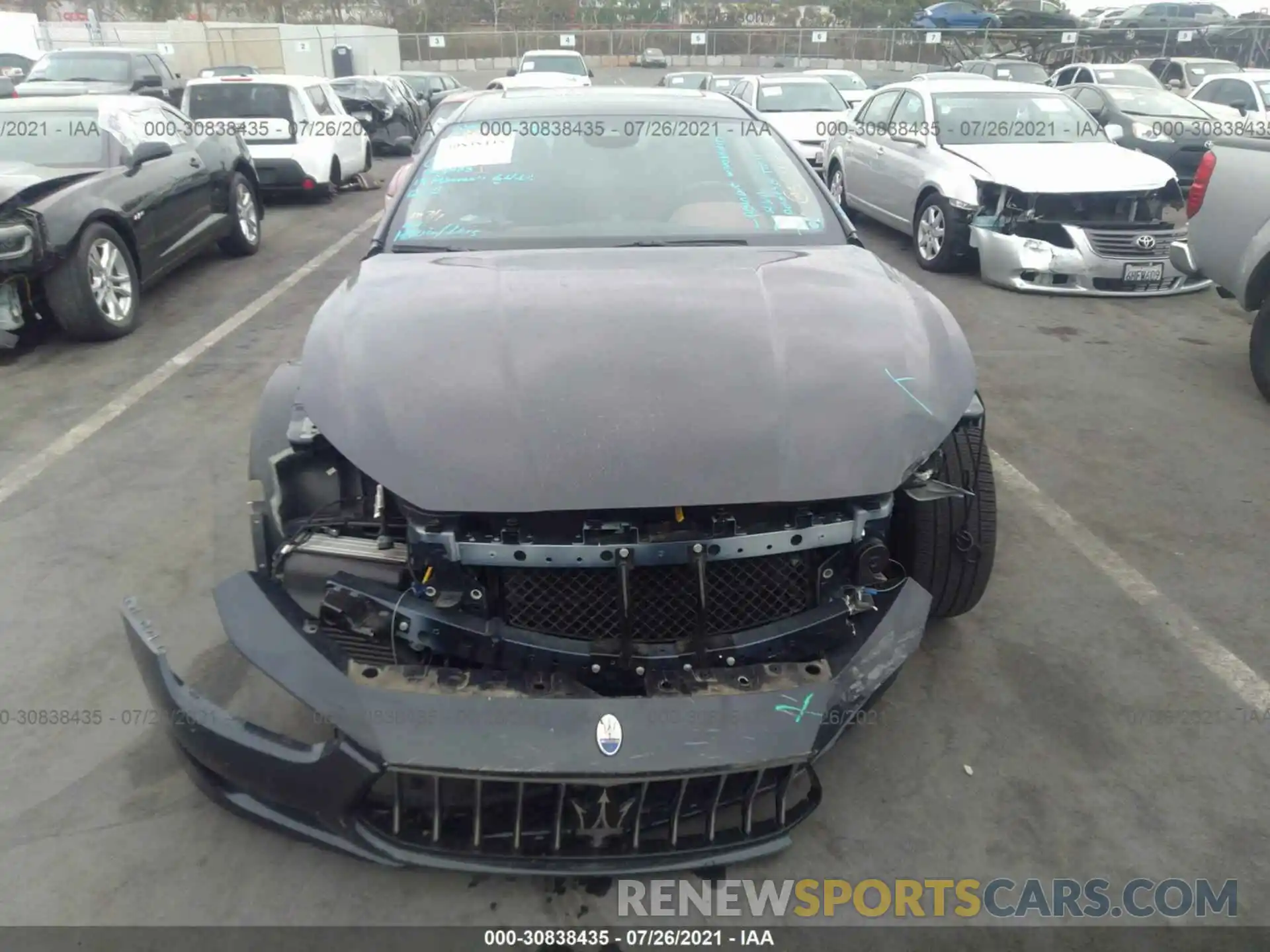 6 Photograph of a damaged car ZAM57YTA3K1335802 MASERATI GHIBLI 2019