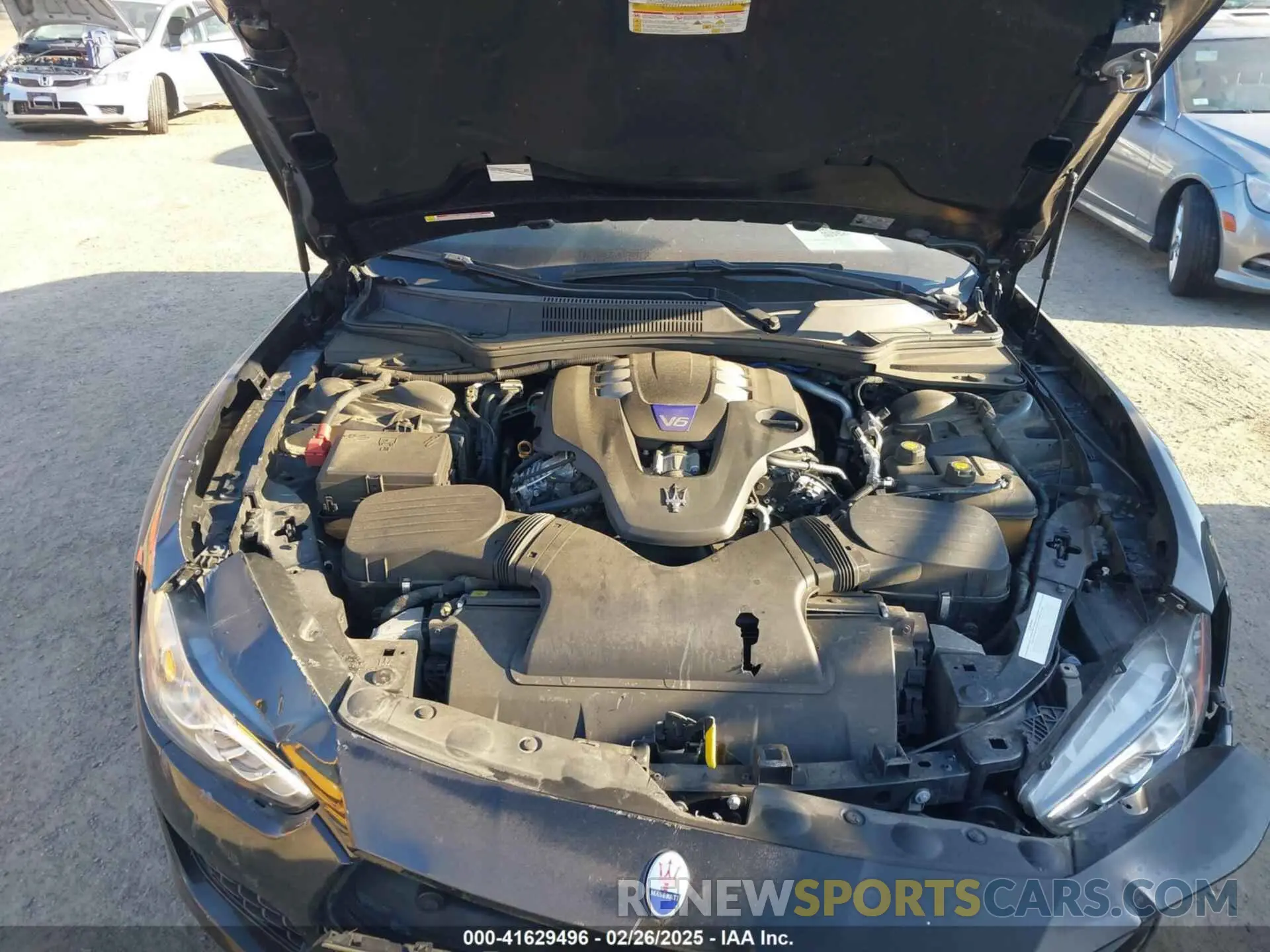 10 Photograph of a damaged car ZAM57YTA7K1334068 MASERATI GHIBLI 2019