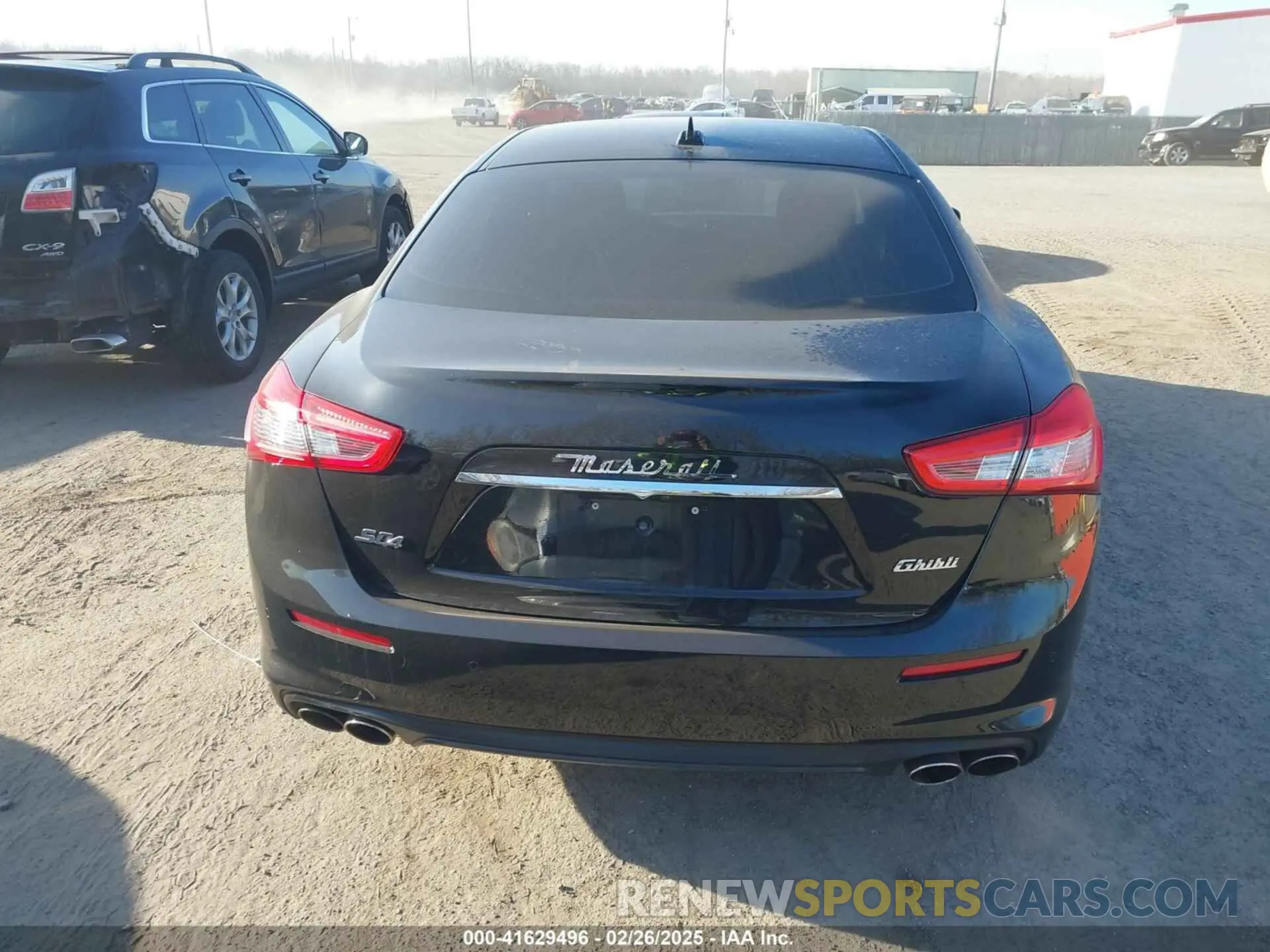 16 Photograph of a damaged car ZAM57YTA7K1334068 MASERATI GHIBLI 2019