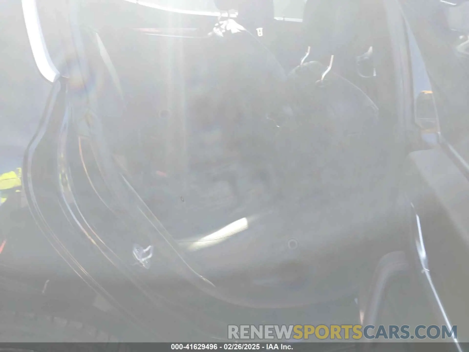 8 Photograph of a damaged car ZAM57YTA7K1334068 MASERATI GHIBLI 2019