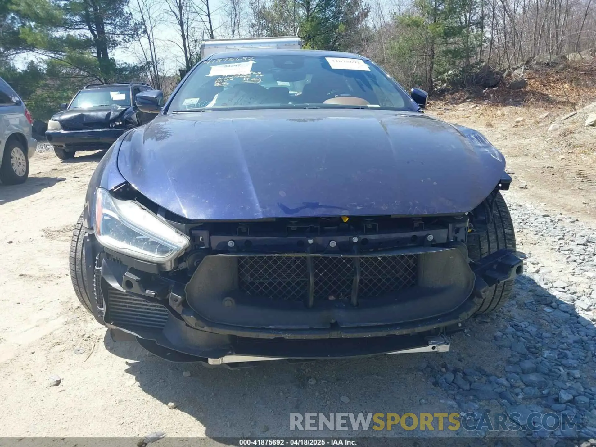 13 Photograph of a damaged car ZAM57YTLXK1338200 MASERATI GHIBLI 2019