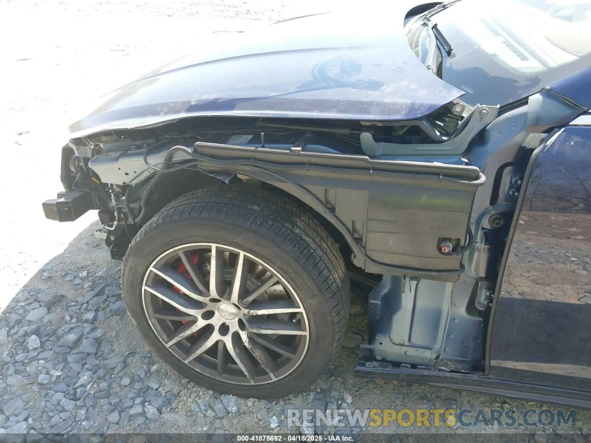 20 Photograph of a damaged car ZAM57YTLXK1338200 MASERATI GHIBLI 2019