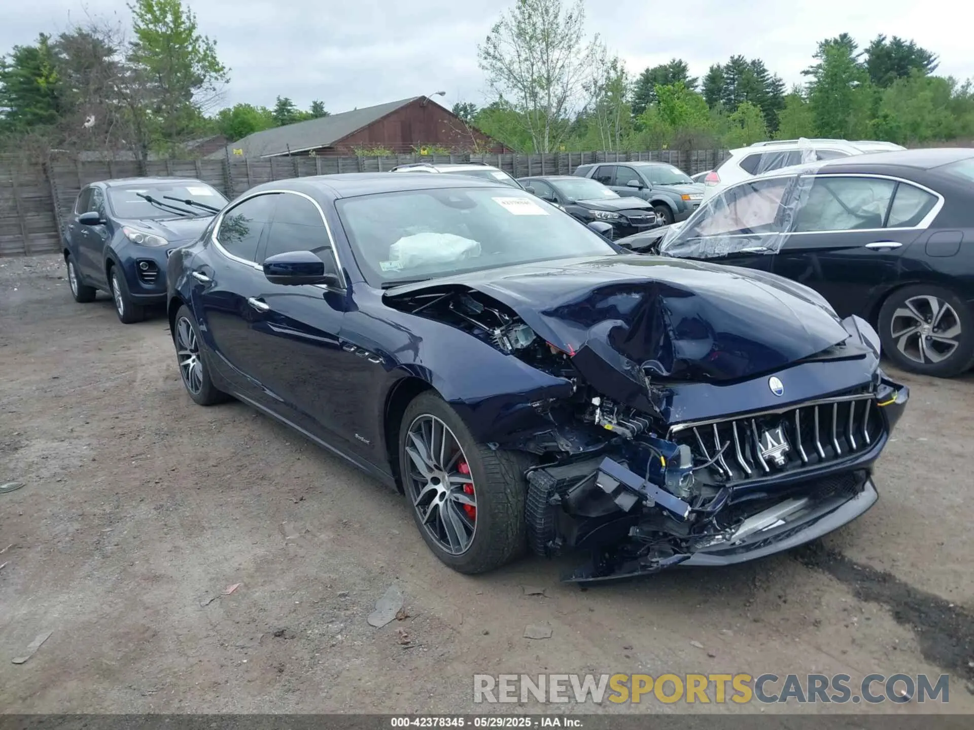 1 Photograph of a damaged car ZAM57YTS6K1313320 MASERATI GHIBLI 2019