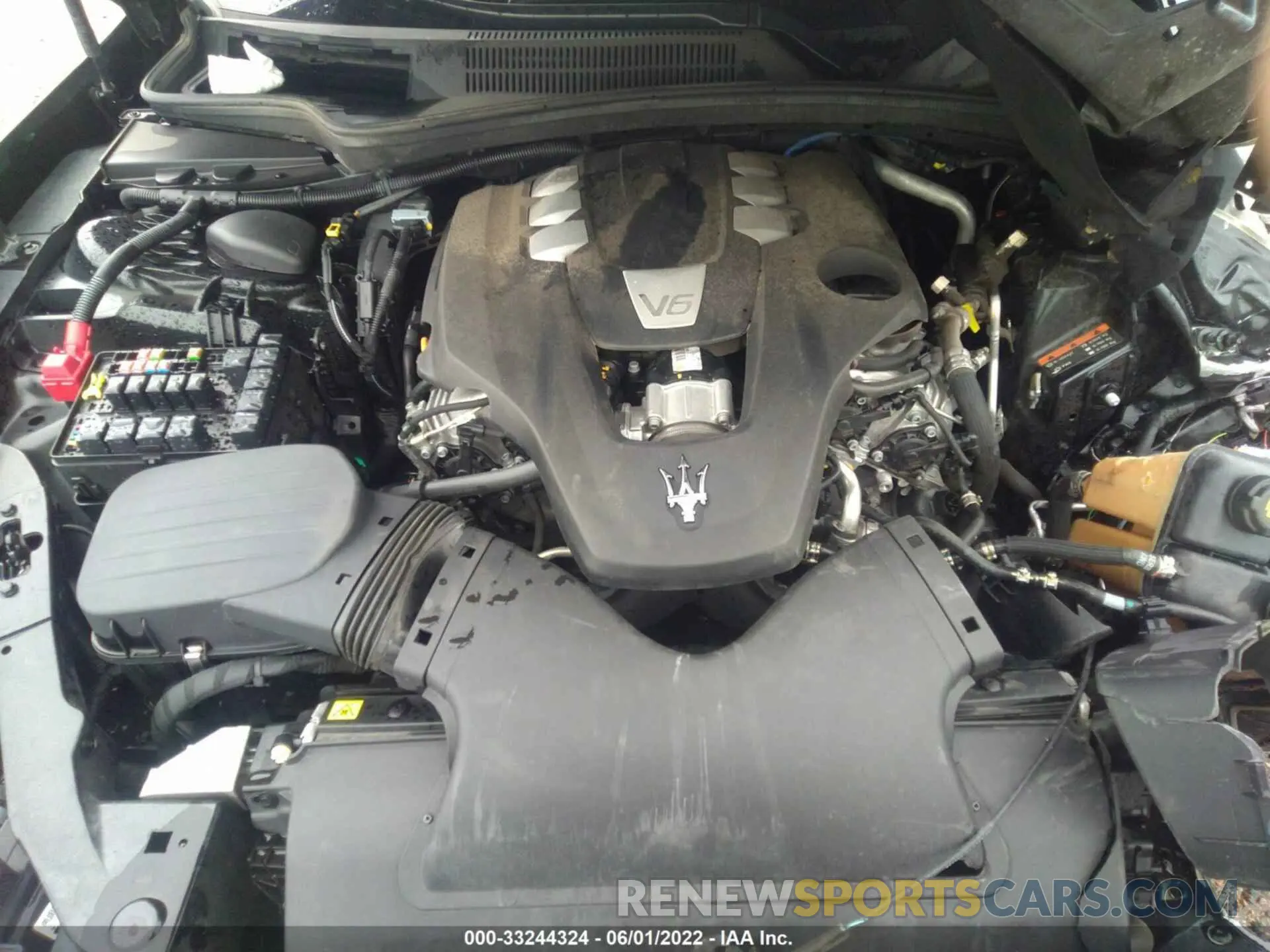 10 Photograph of a damaged car ZAM57XSA8L1345030 MASERATI GHIBLI 2020