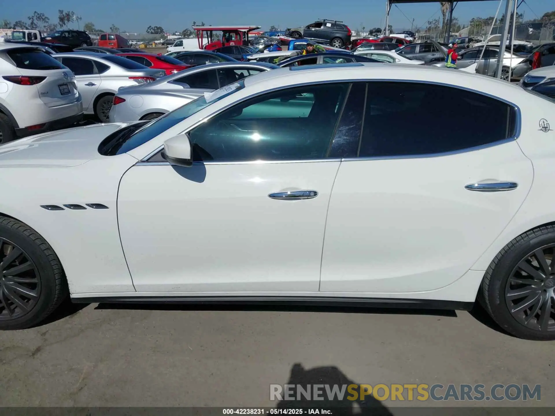 15 Photograph of a damaged car ZAM57XSA8L1355606 MASERATI GHIBLI 2020