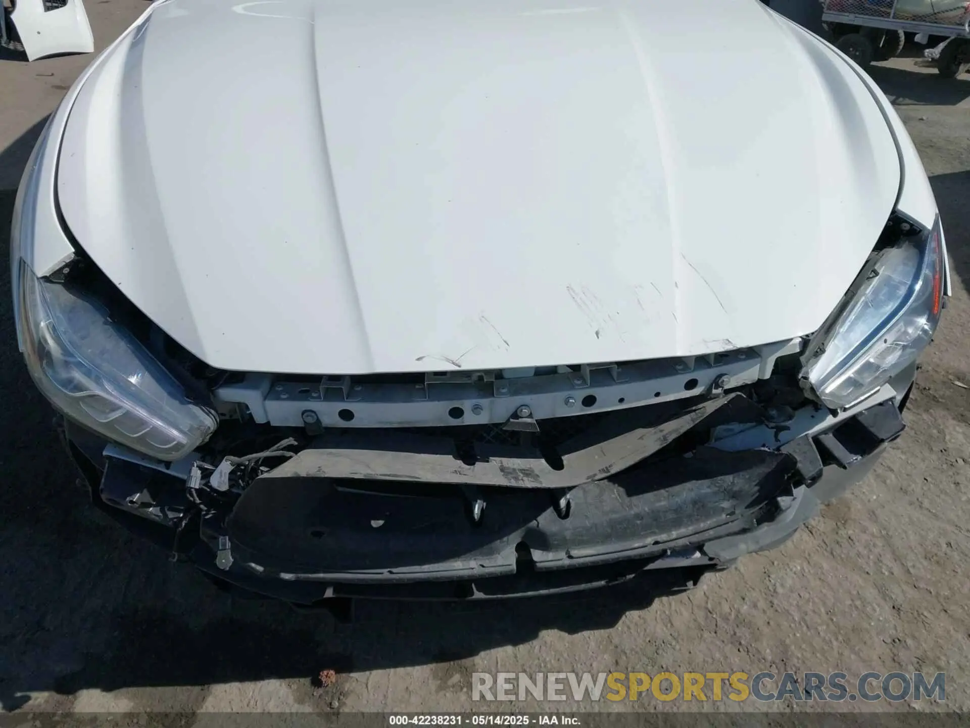 6 Photograph of a damaged car ZAM57XSA8L1355606 MASERATI GHIBLI 2020