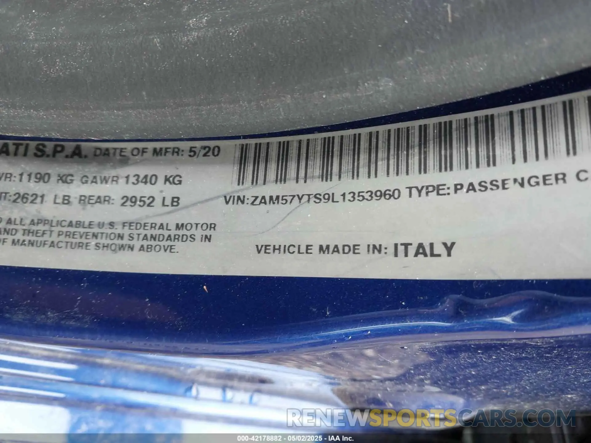 9 Photograph of a damaged car ZAM57YTS9L1353960 MASERATI GHIBLI 2020