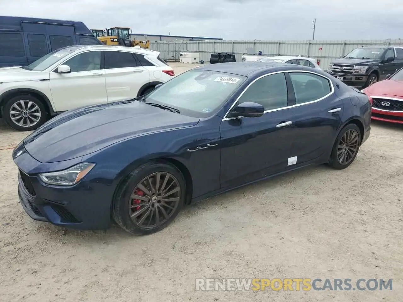 1 Photograph of a damaged car ZAM57YTM8PX414042 MASERATI GHIBLI MOD 2023