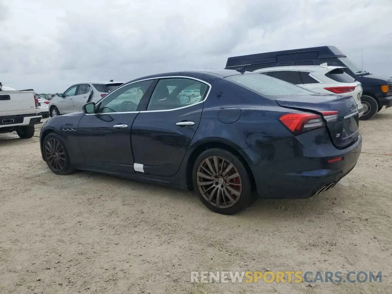 2 Photograph of a damaged car ZAM57YTM8PX414042 MASERATI GHIBLI MOD 2023