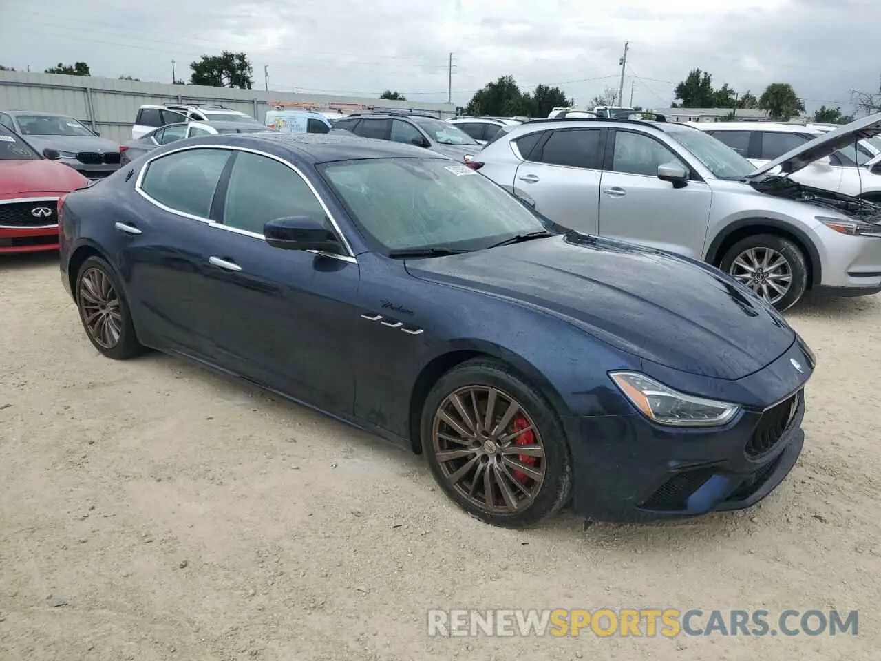 4 Photograph of a damaged car ZAM57YTM8PX414042 MASERATI GHIBLI MOD 2023