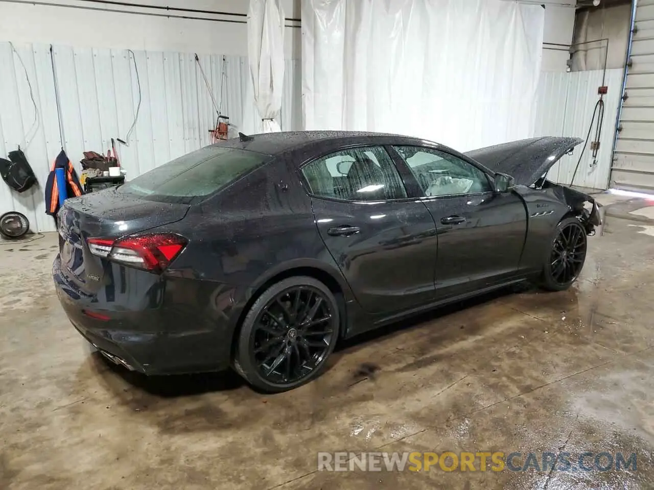 3 Photograph of a damaged car ZAM57YTM5RX451147 MASERATI GHIBLI MOD 2024