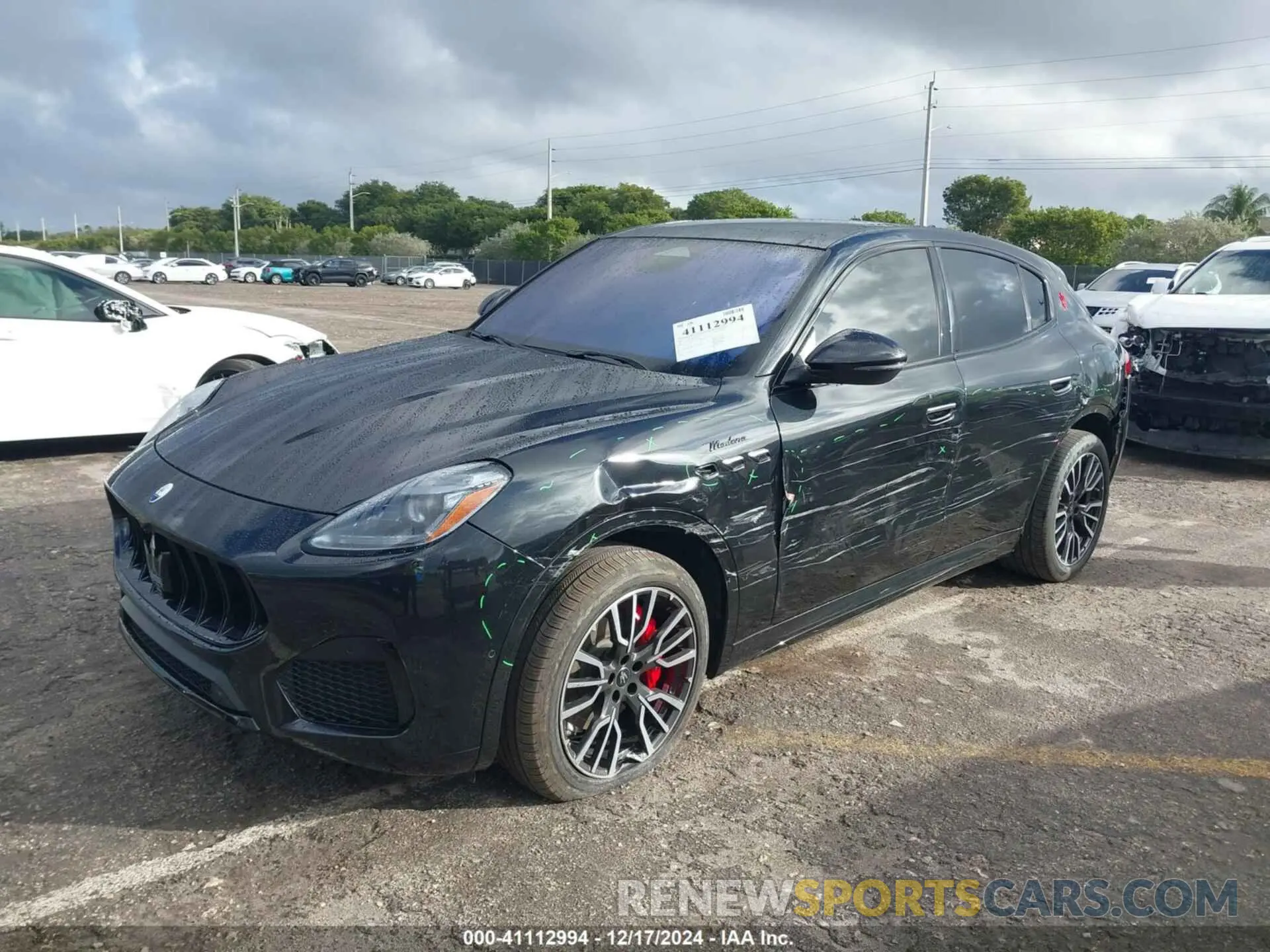 2 Photograph of a damaged car ZN682AVM5P7422442 MASERATI GRECALE 2023