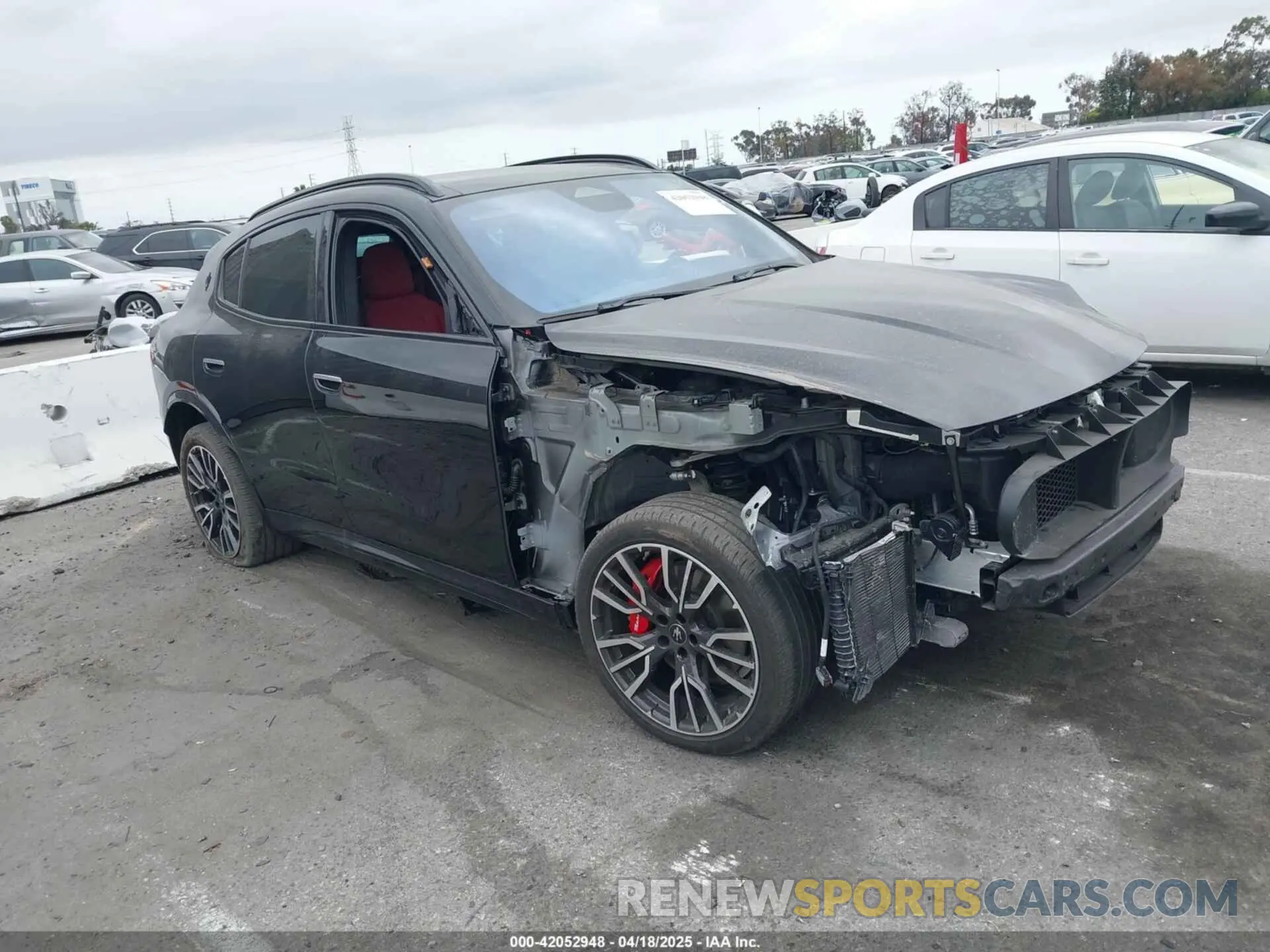 1 Photograph of a damaged car ZN682AVM5P7429357 MASERATI GRECALE 2023