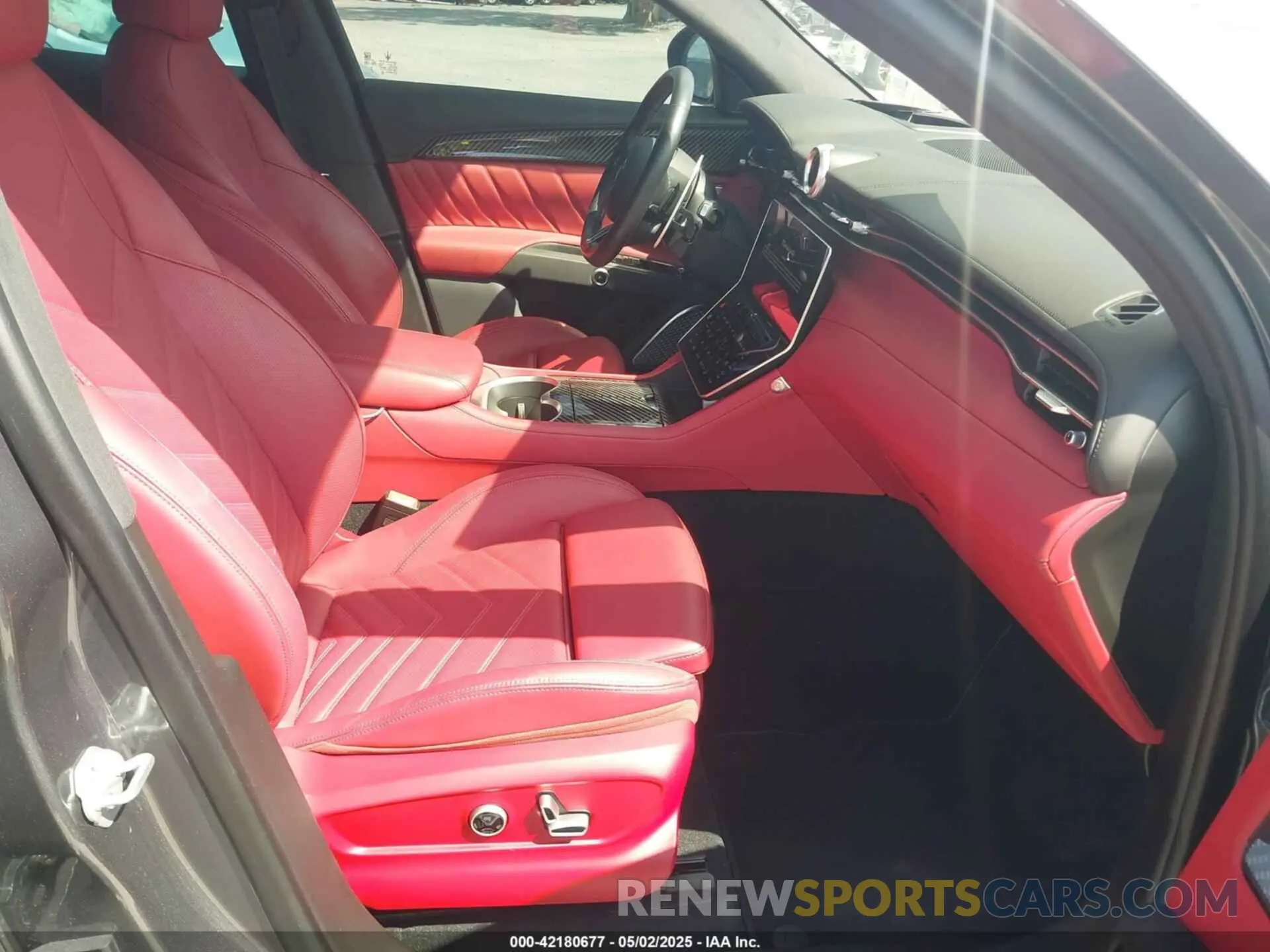 5 Photograph of a damaged car ZN682CVT3P7435001 MASERATI GRECALE 2023