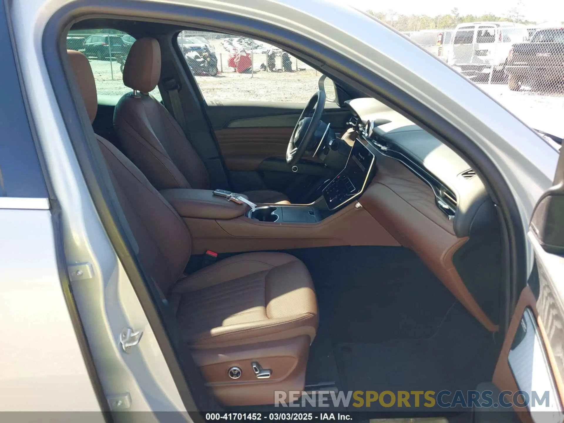 5 Photograph of a damaged car ZN6PMDAA7R7446246 MASERATI GRECALE 2024